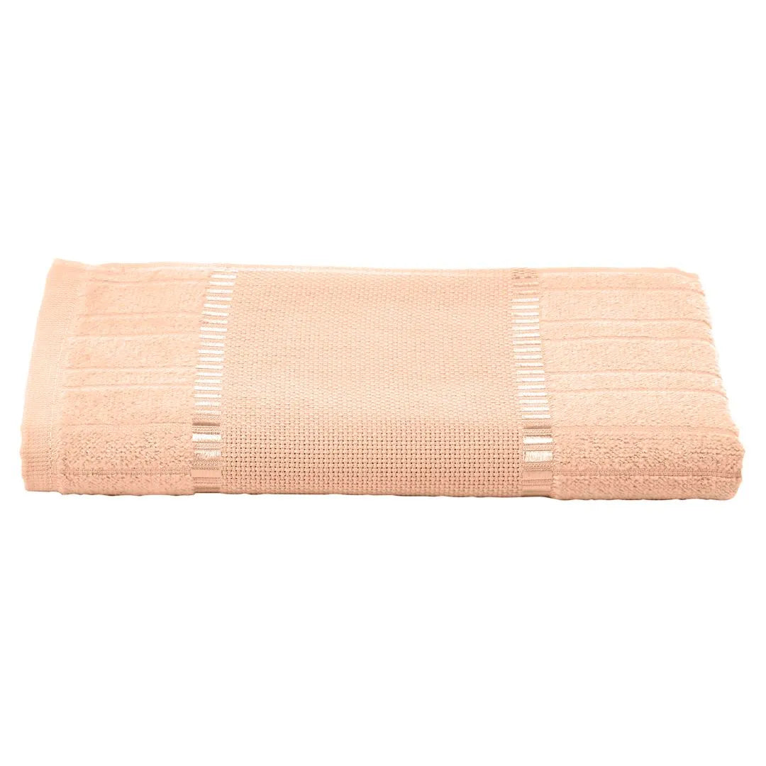 Toalha de Banho Döhler Bella 70 x 140 cm – Algodão 85%+, Gramatura 400g/m², Toque Aveludado + Barra para Bordar (Ponto Cruz) – Cores Diversas