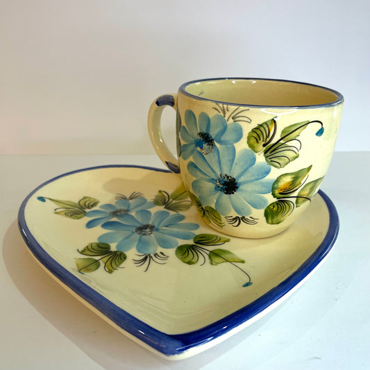 Xícara com Pires em Formato de Coração para Chá – Cerâmica Star Bella