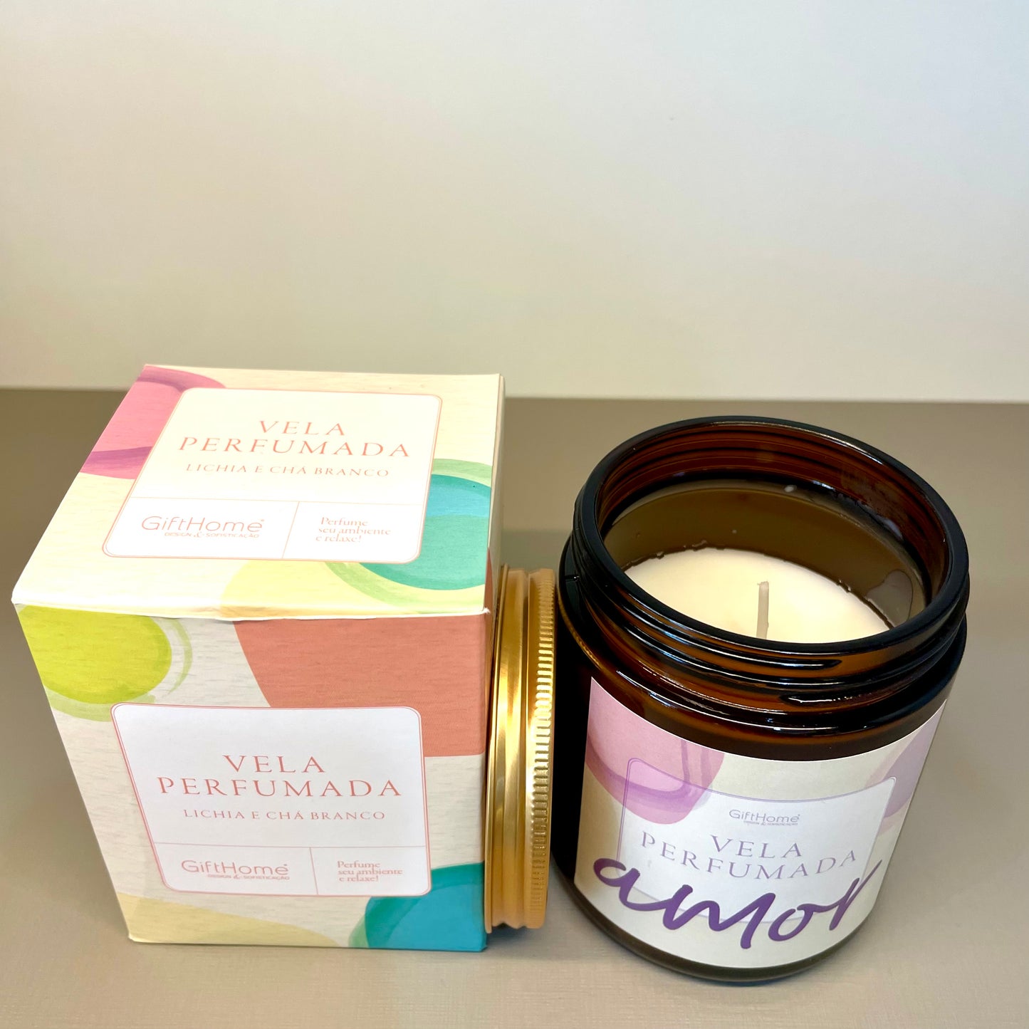 Vela Aromática no Vidro - Lichia e Chá Branco | GiftHome
