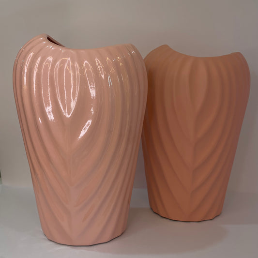 Vaso de Cerâmica Canelado Côncavo 30 cm | Cerâmica Alessandra