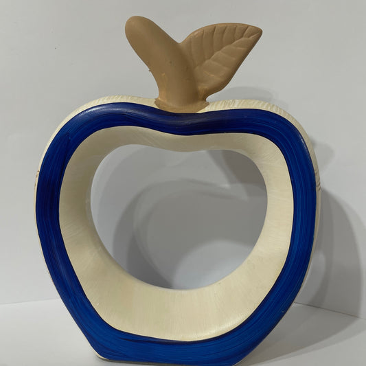 Maça Decorativa Vazada 27 cm em Cerâmica | Cerâmica Judite