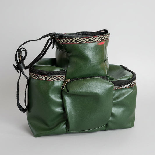 Mateira Argentina Lisa Faixa Pampa 1 L - 30 x 26 x 12 cm (L x A x C) – Bolsa Mateira Argentina elegante p/ Chimarrão e Tereré | Alta Durabilidade | Transporte térmica, cuia e acessórios