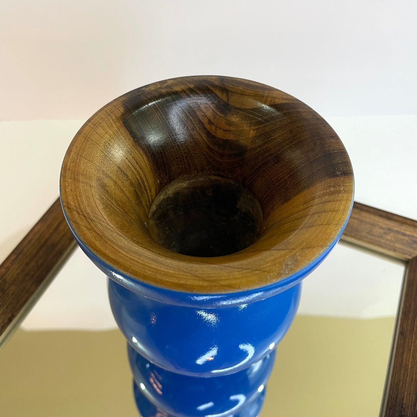 Cuia de Chimarrão Matetri Madeira Azul 12 cm – Artesanal, Design Colorido