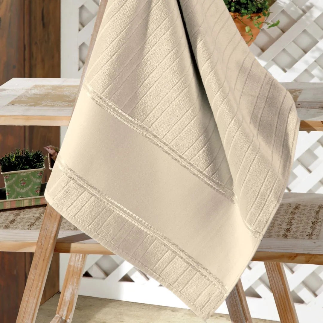 Toalha de Banho Velour Artesanalle Döhler 70 × 140 cm – Algodão ≥ 85% – Para Pintura – Multicores