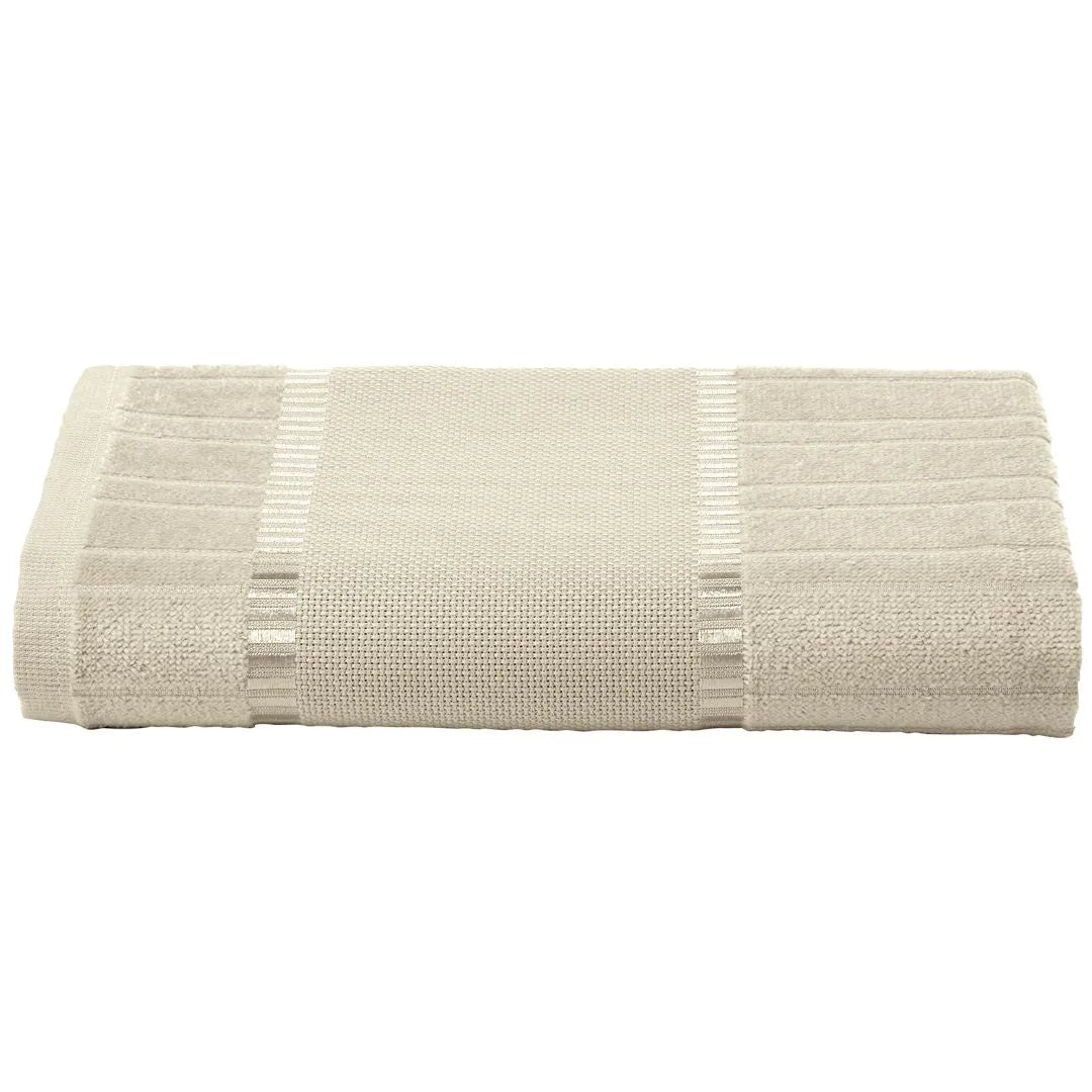 Toalha de Rosto Döhler Bella 50×80 cm – Aveludada 400 g/m² | 85% Algodão | Para Bordar Ponto-Cruz – Várias Cores