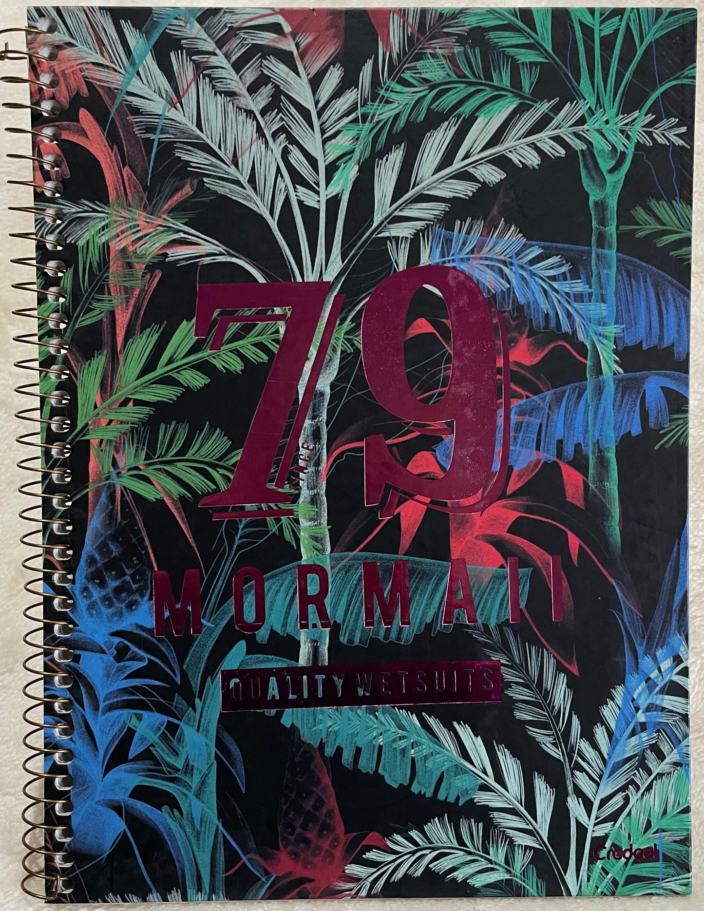 Caderno Universitário Mormaii 96 Folhas | Credeal Capa Dura