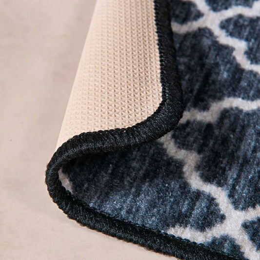 Tapete Bouclé Essential 39×59 cm – Preto & Off‑White Antiderrapante | Niazitex