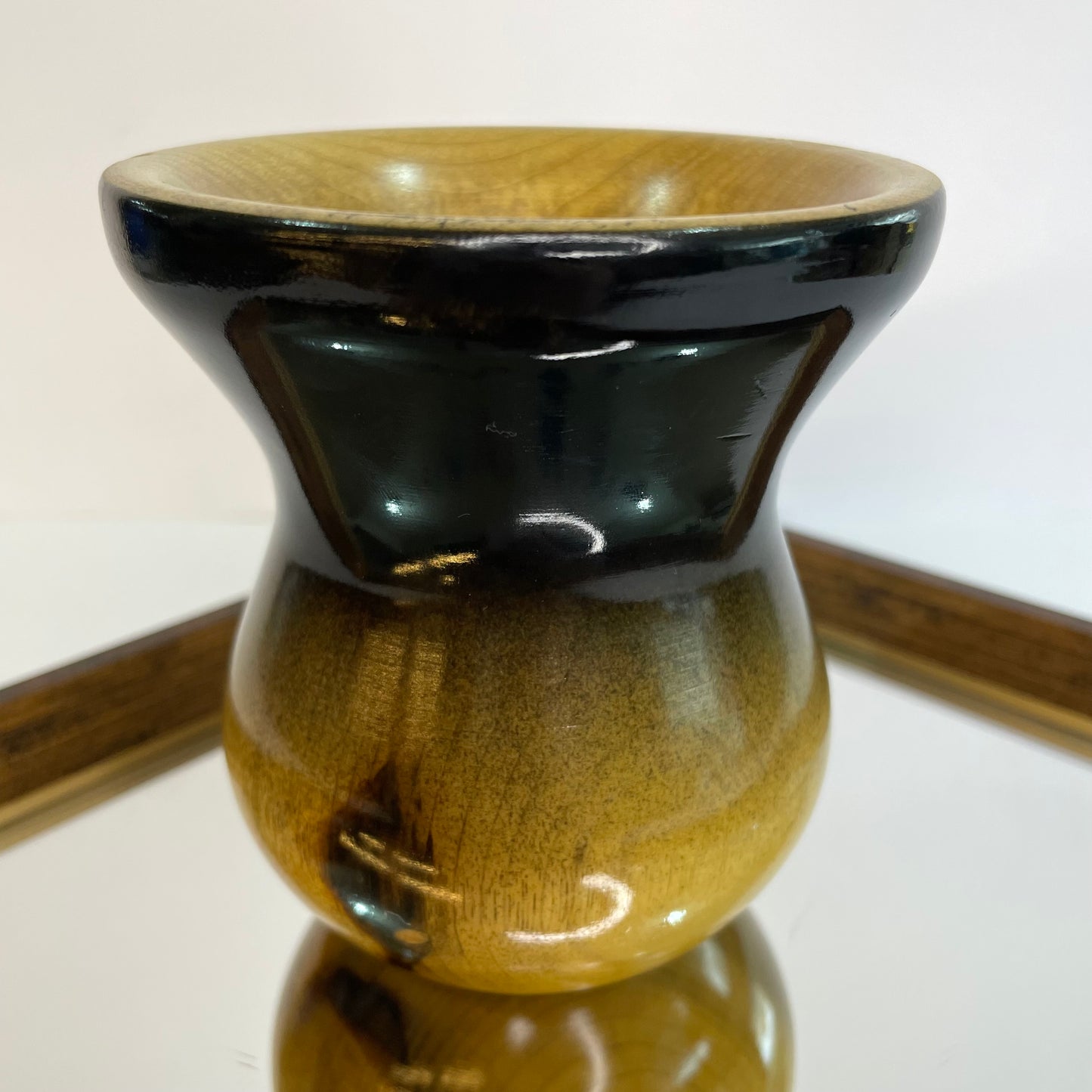 Cuia de Chimarrão de Madeira Bago Degradê Preto + Marrom – Linha Matetri | Artesanal 11 cm