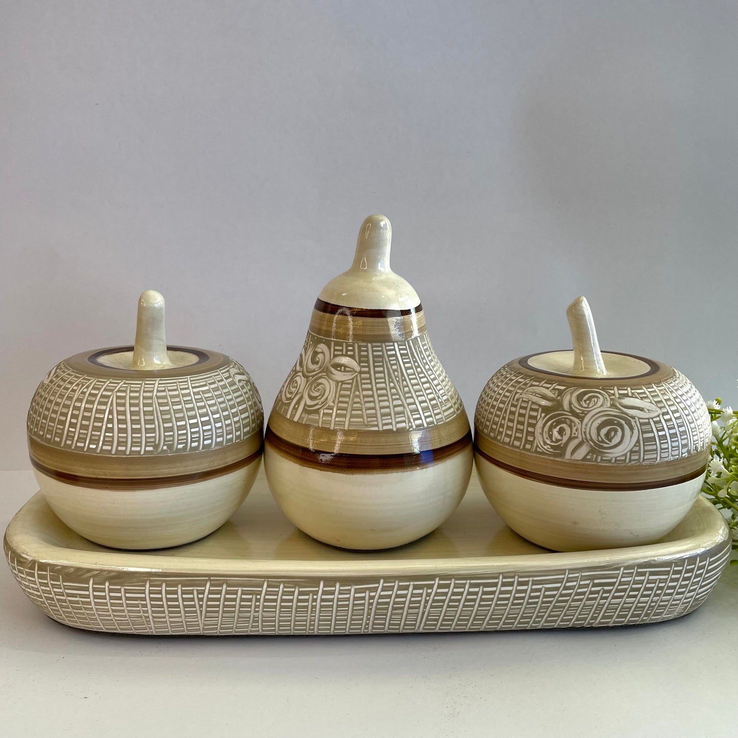 Conjunto Decorativo Bandeja com 3 Frutas em Cerâmica – Star Bella