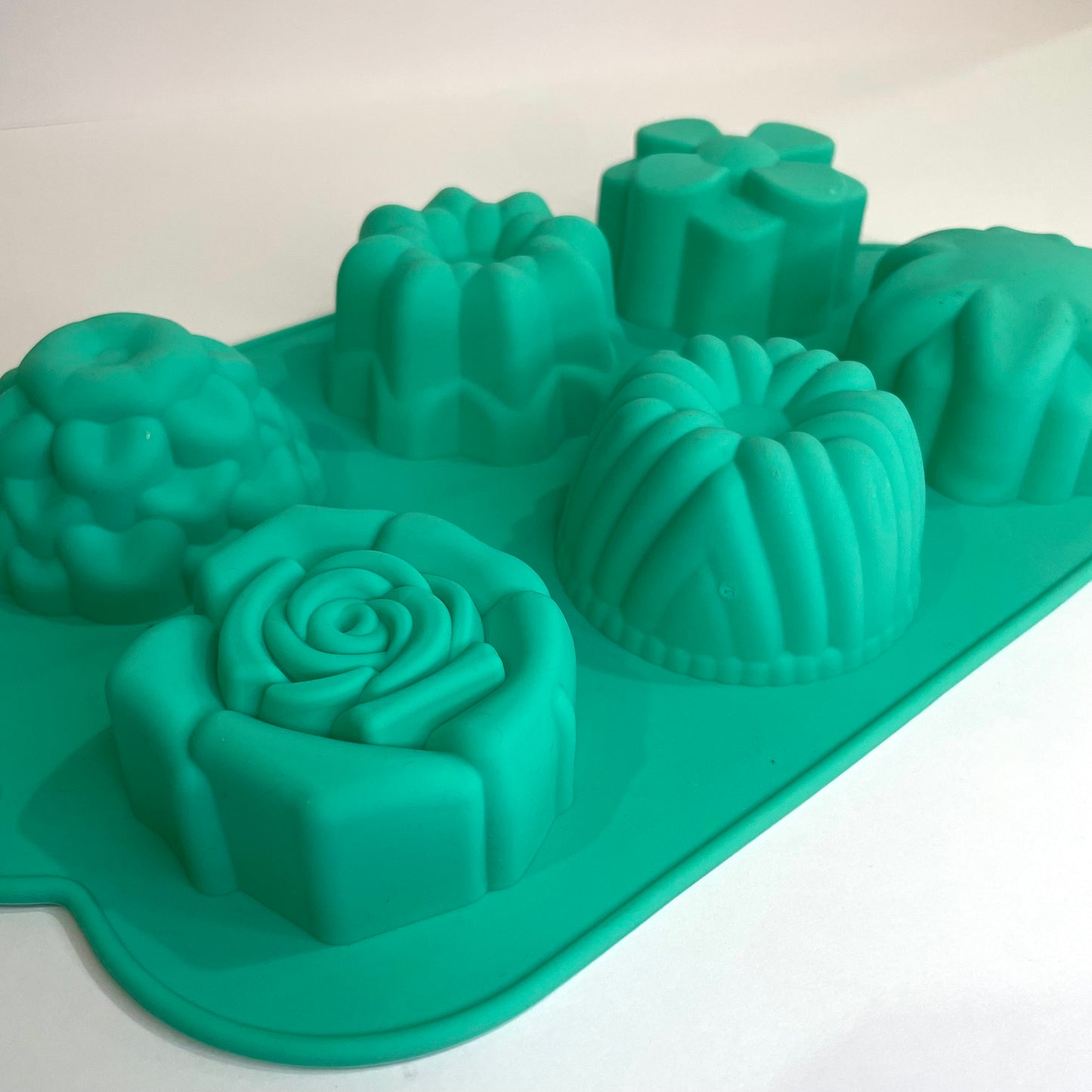 Forma de Silicone para Cupcakes 80 ml – 6 Cavidades - Linha Candy | Art House
