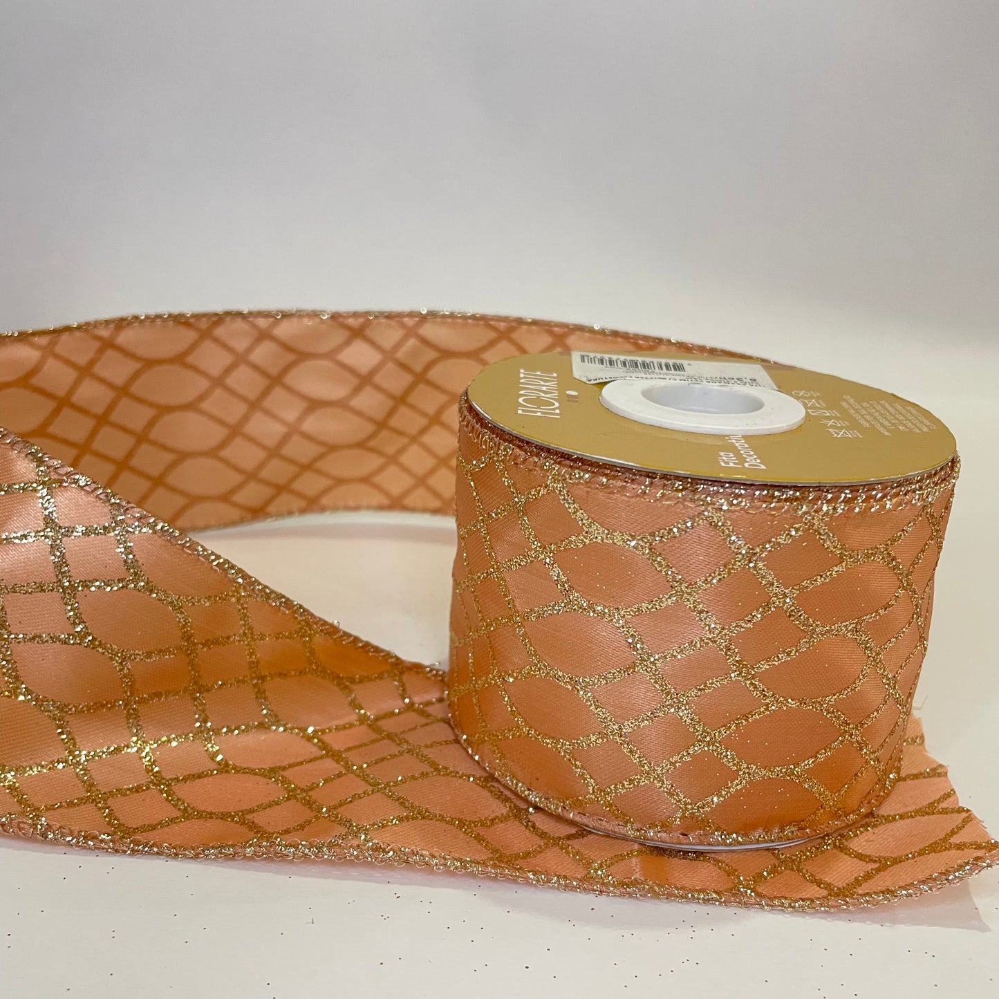 Fita Decorativa Aramada 6,3 cm × 9,14 m – Rosa Rose com Glitter e Costura – Ideal para Decoração, Festas, Natal e Presentes