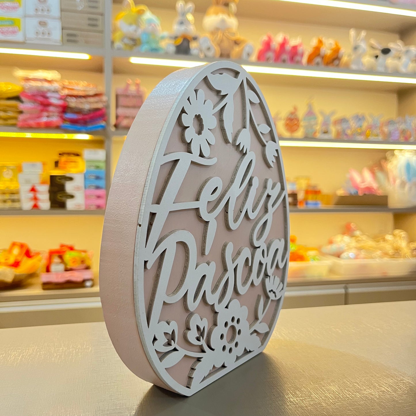 Placa Decorativa Ovo Feliz Páscoa em MDF | Rosa e Branco | FlorArte
