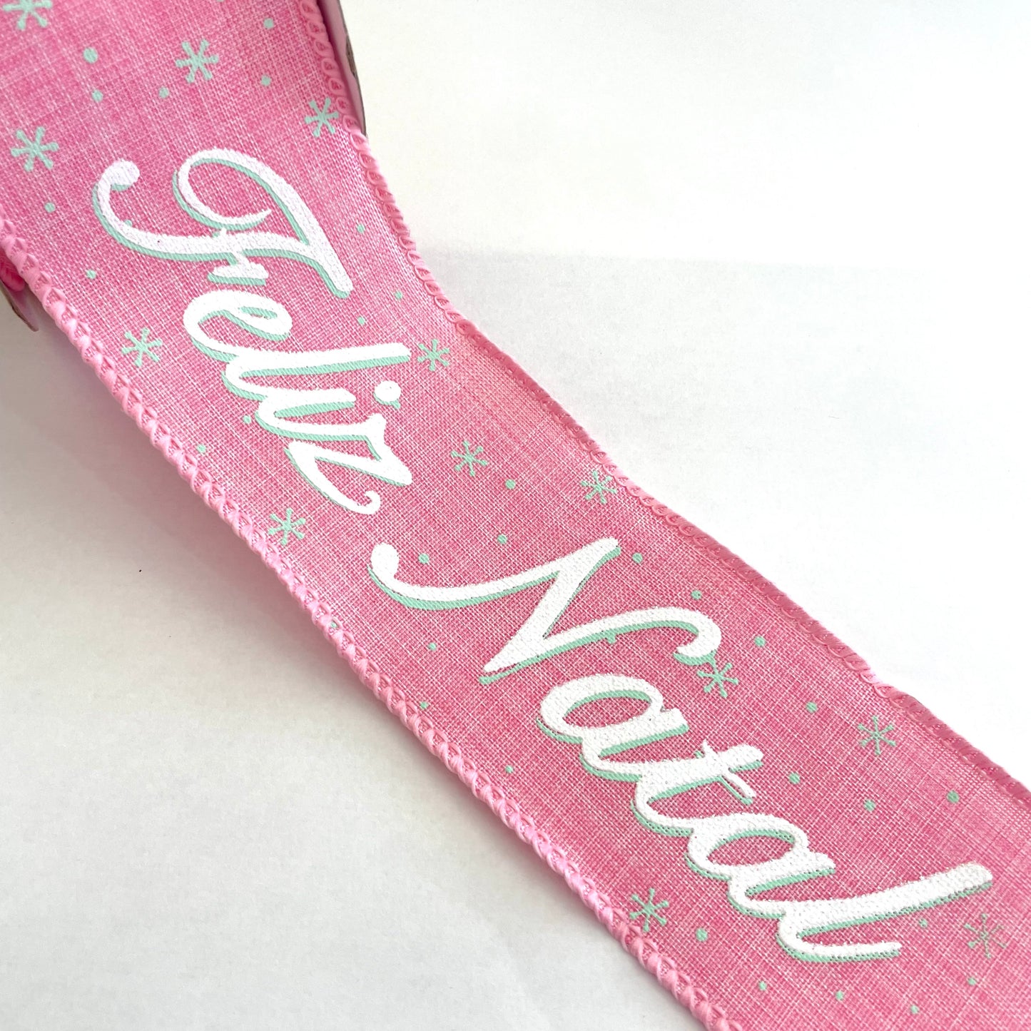 Fita Aramada Linho com Glitter e Costura FlorArte 6,3 cm × 9,14 m – Decoração Premium para Laços, Arranjos e Natal