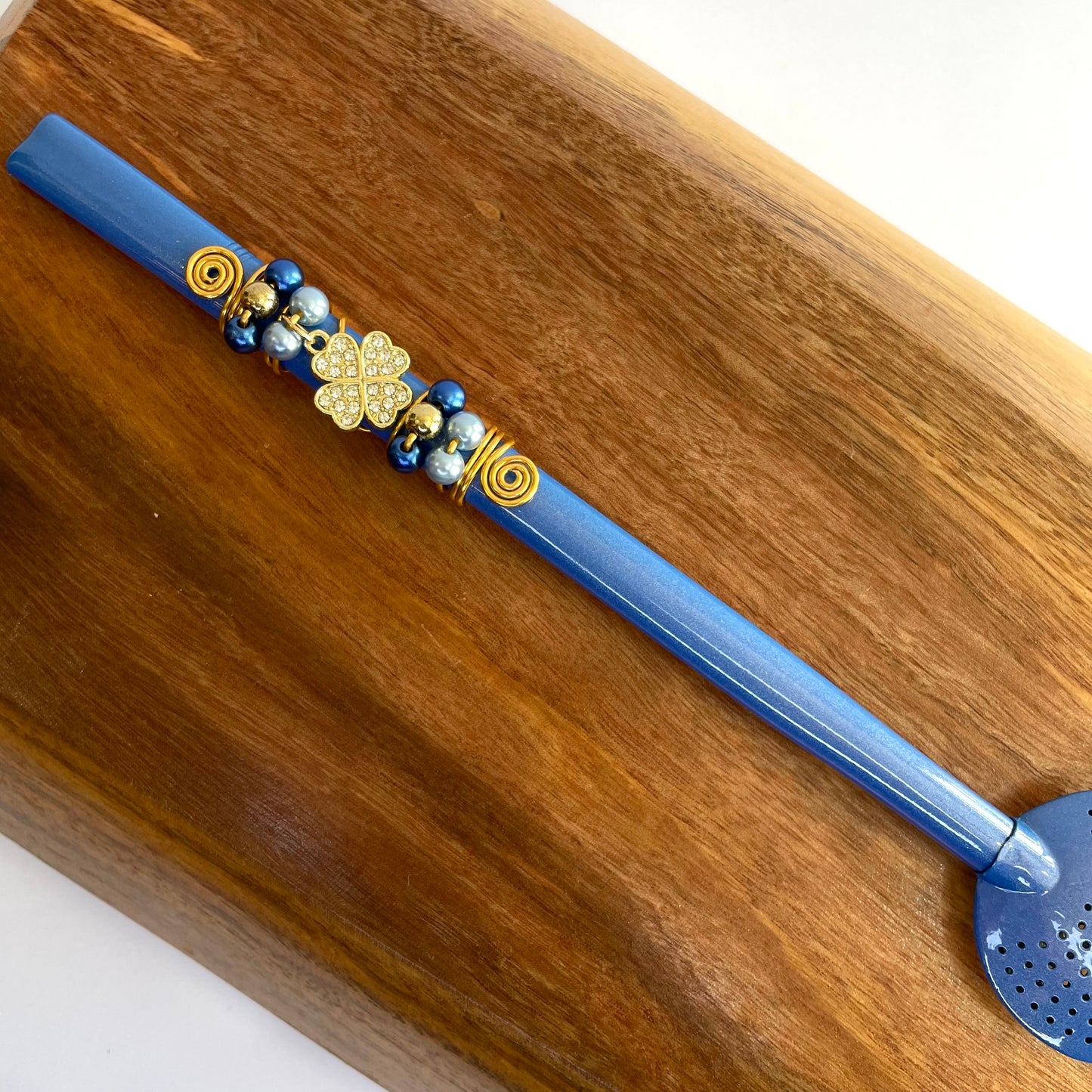 Bomba Chimarrão Inox Azul Sem Rosca 23 cm com Pingente | Matetri