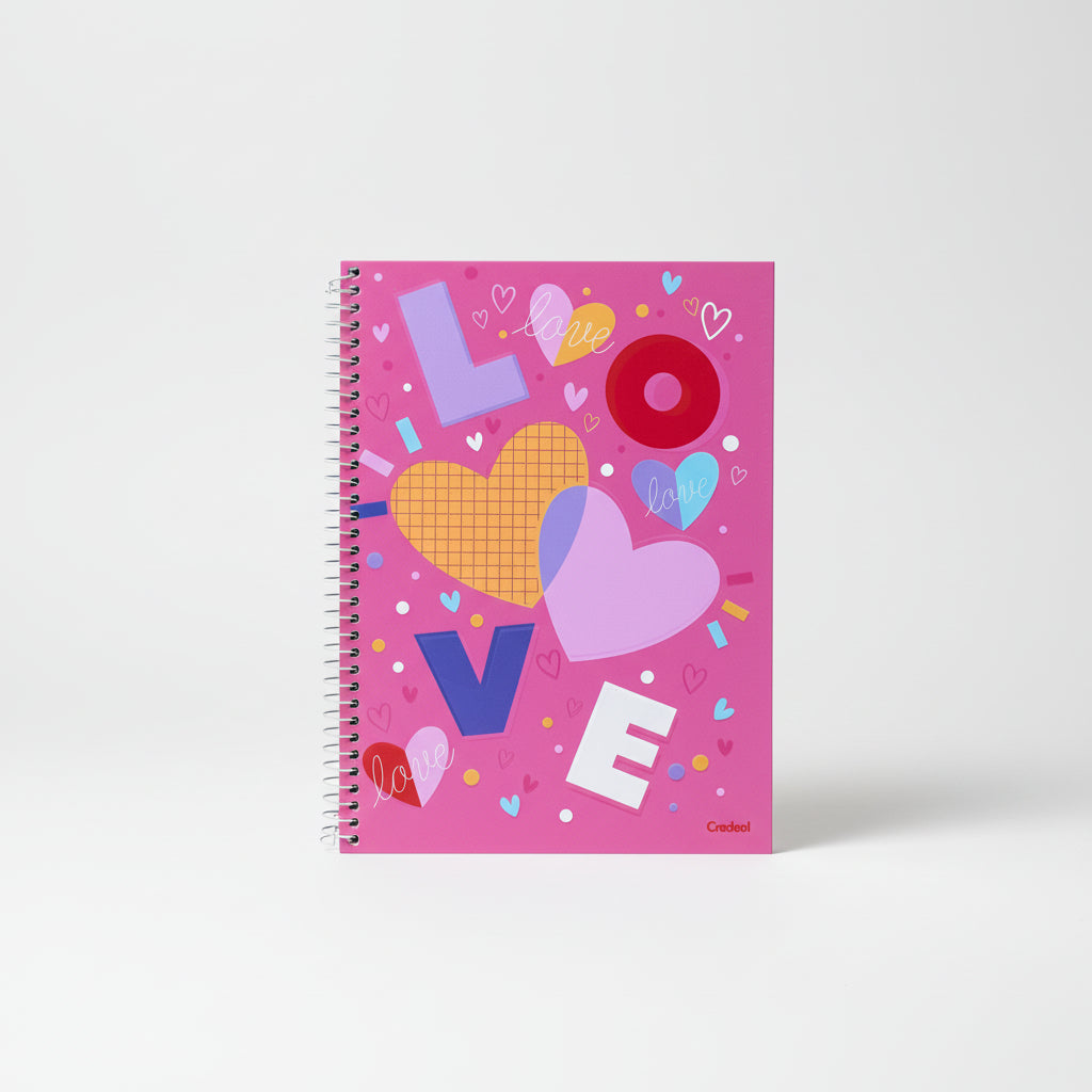 Caderno Love Credeal  1 Matéria 96 Folhas Capa Dura – Universitário Espiral – Estampa Corações