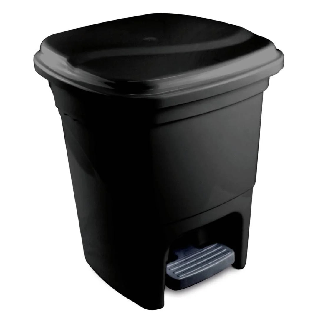 Lixeira Plástica com Pedal 15 Litros Preta | Plasvale